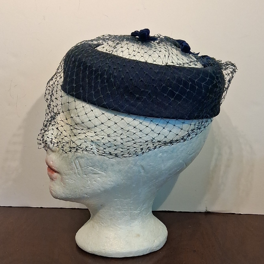 Vintage Elegant Navy Blue Veil Hat